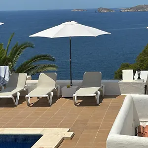 3* Гостевой дом Cala Moli